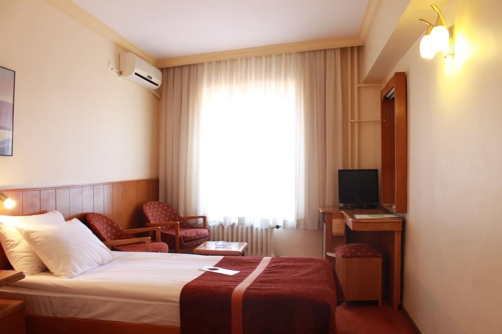 Segmen Hotel Анкара Экстерьер фото